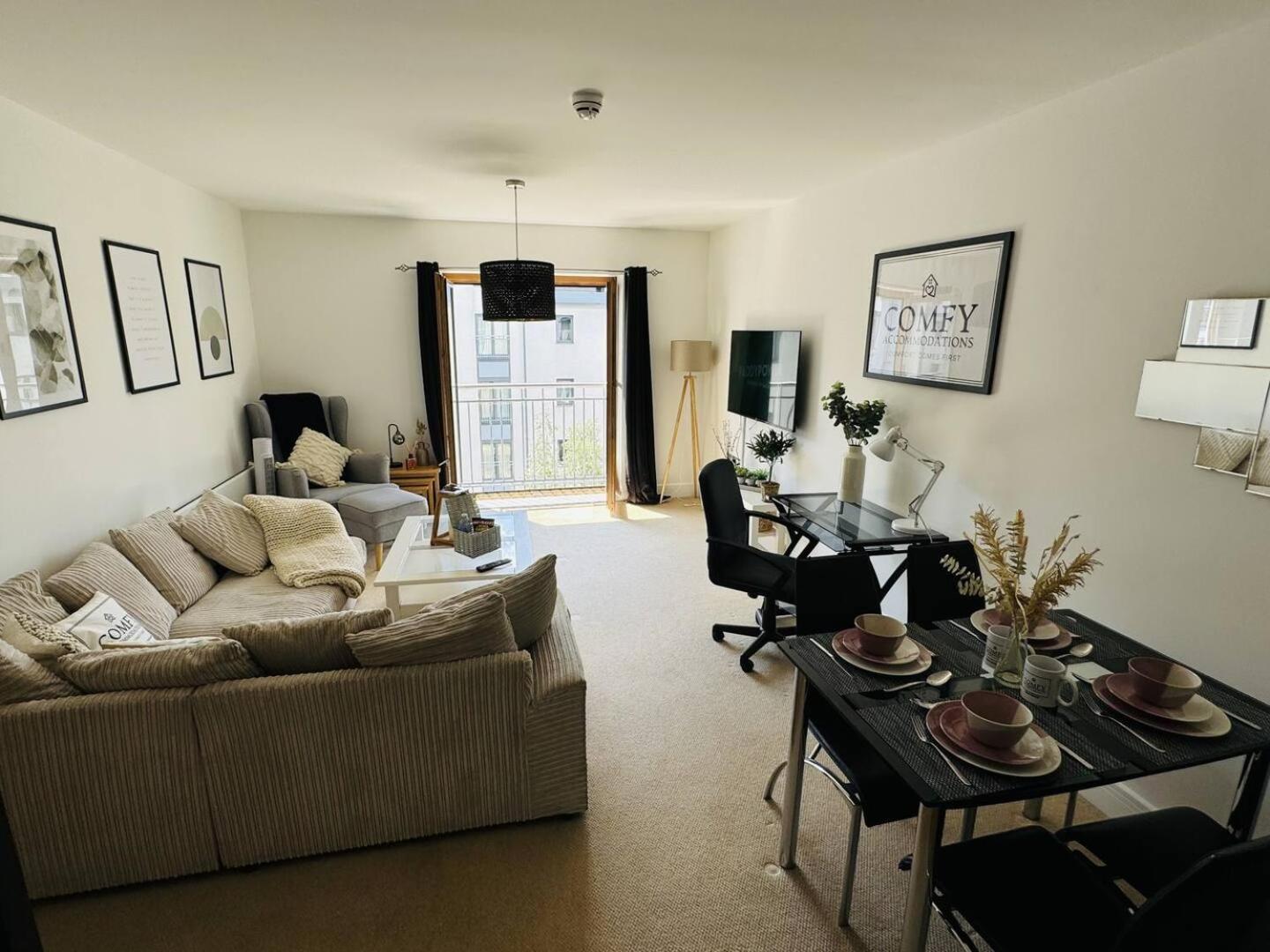 Birmingham Cube View Apartment Luaran gambar